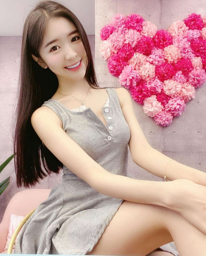 曼谷围经纪人微信