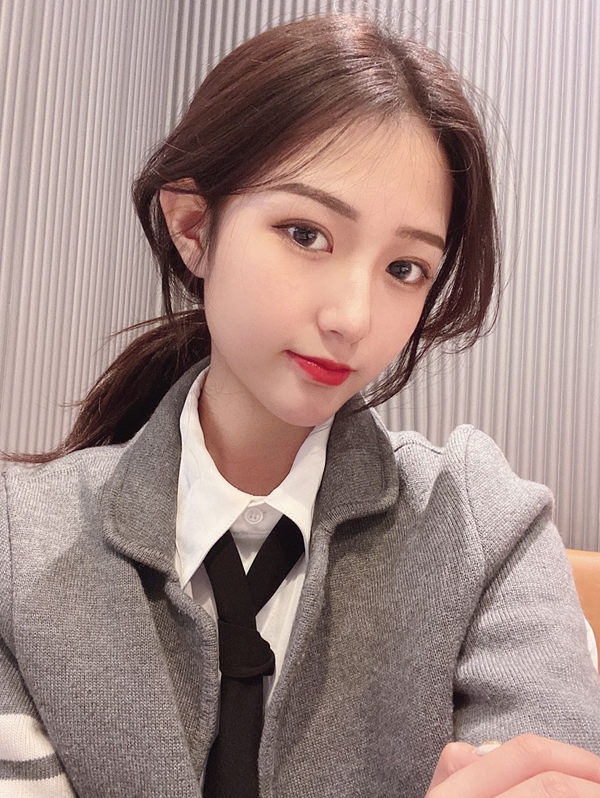 波士顿外围女大学生