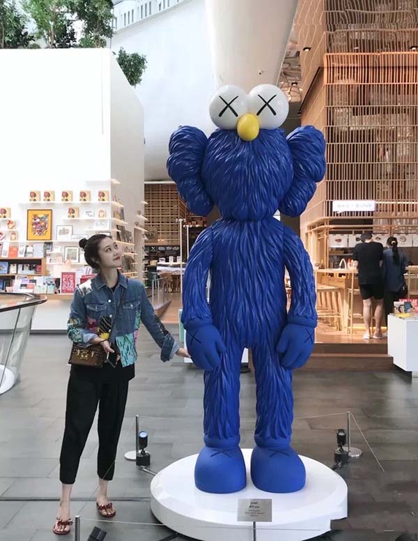 新加坡模特陪游